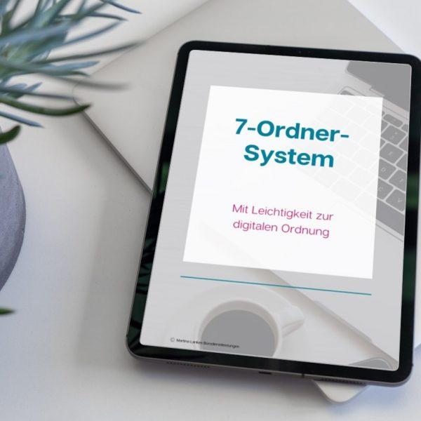 Mit dem "Workbook 7-Ordner-System - mit Leichtigkeit zur digitalen Ordnung" gehen Sie den ersten Schritt zu einem organisierten und leichten Büroalltag.